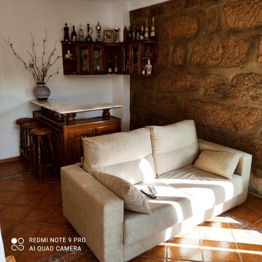 Casa Alem Rio - Quartos Para 6 Hospedes Em Santo Tirso Zewnętrze zdjęcie