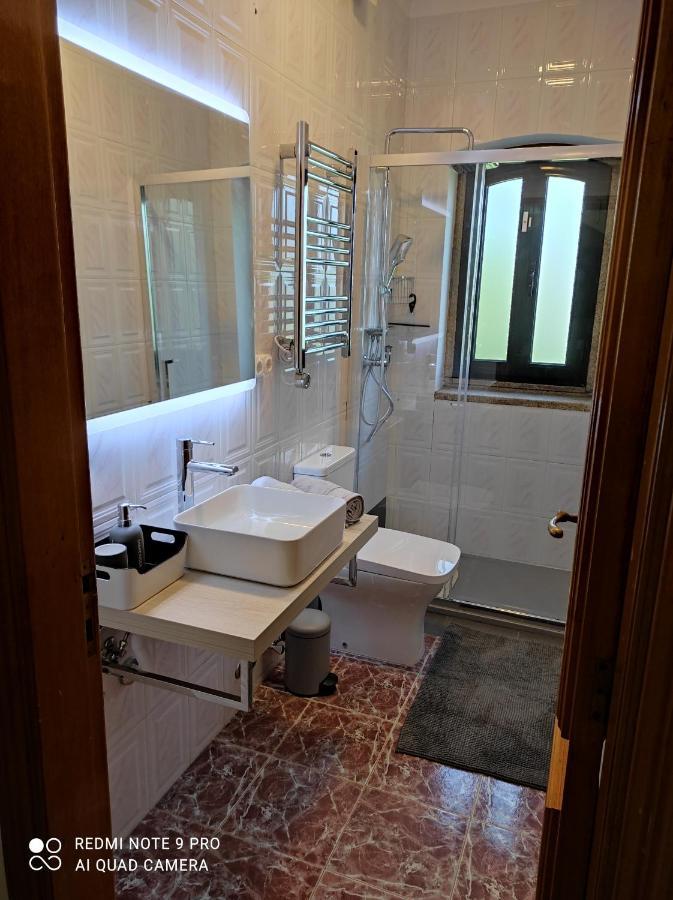 Casa Alem Rio - Quartos Para 6 Hospedes Em Santo Tirso Zewnętrze zdjęcie